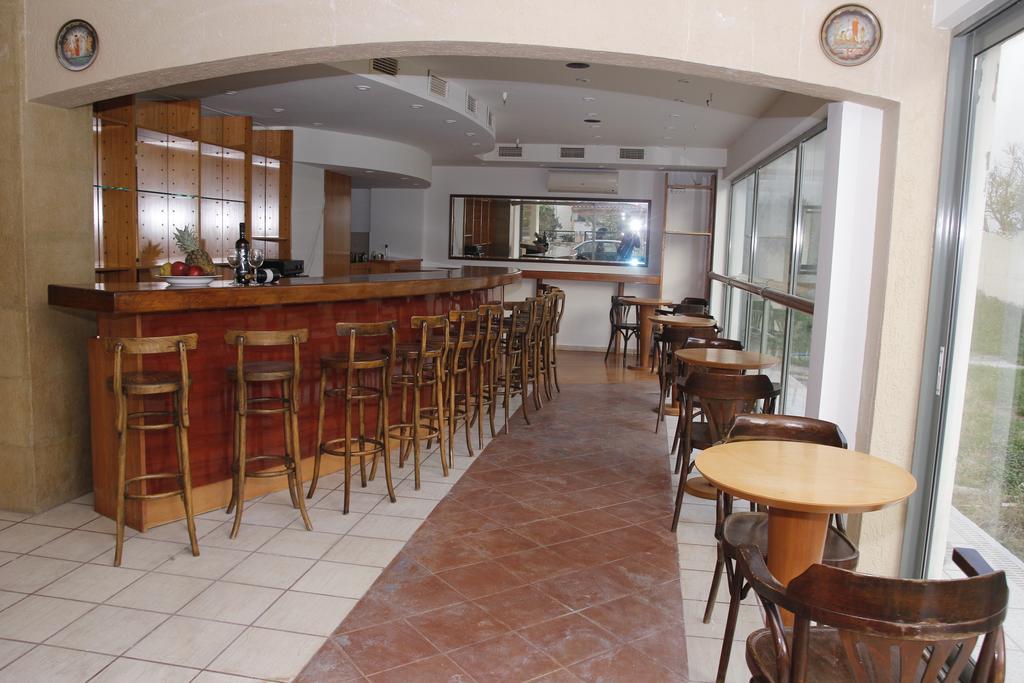 Athina Inn Hersonissos  Exterior foto